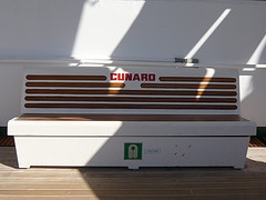 deck boat